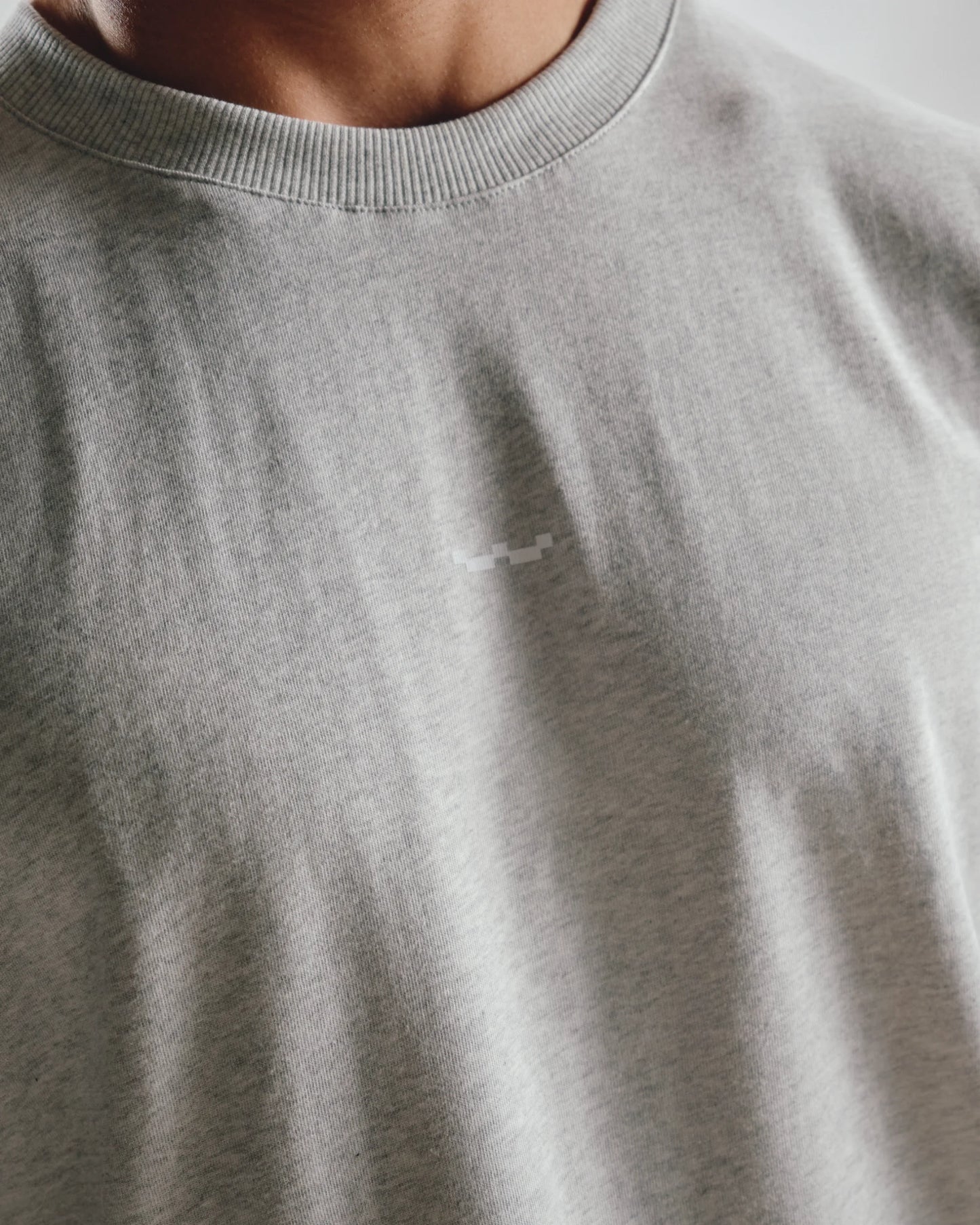 HELZT UNISEX KOLLEKTIV T-SKJORTE