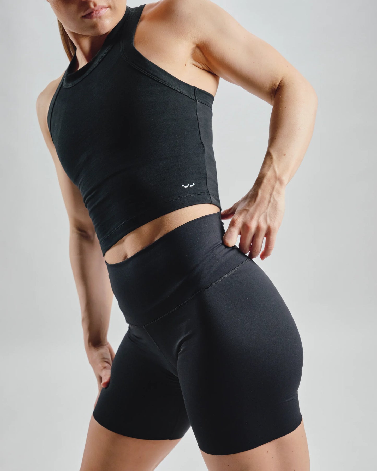W. CROP TOPP