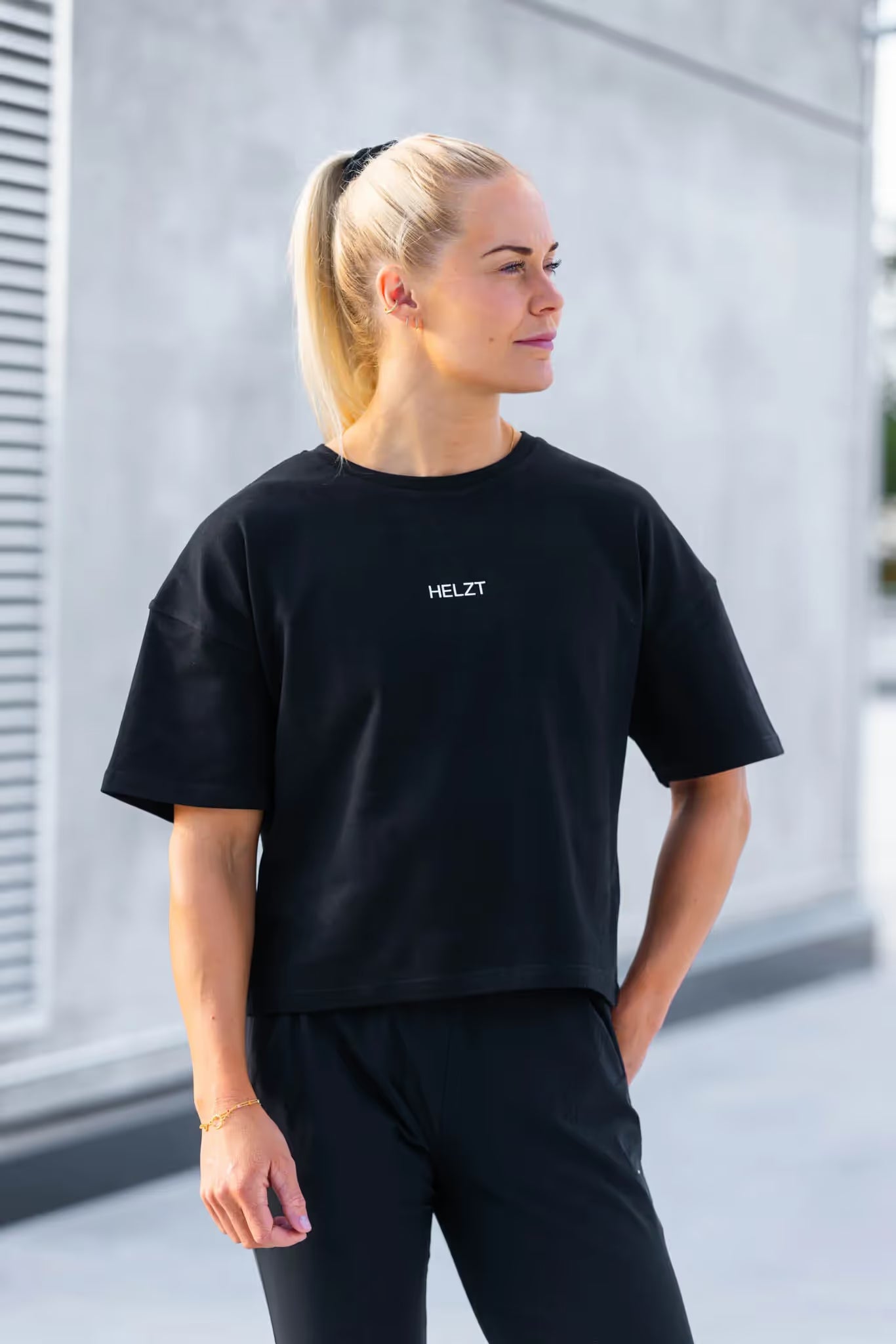 W. BAGGY TEE BLACK