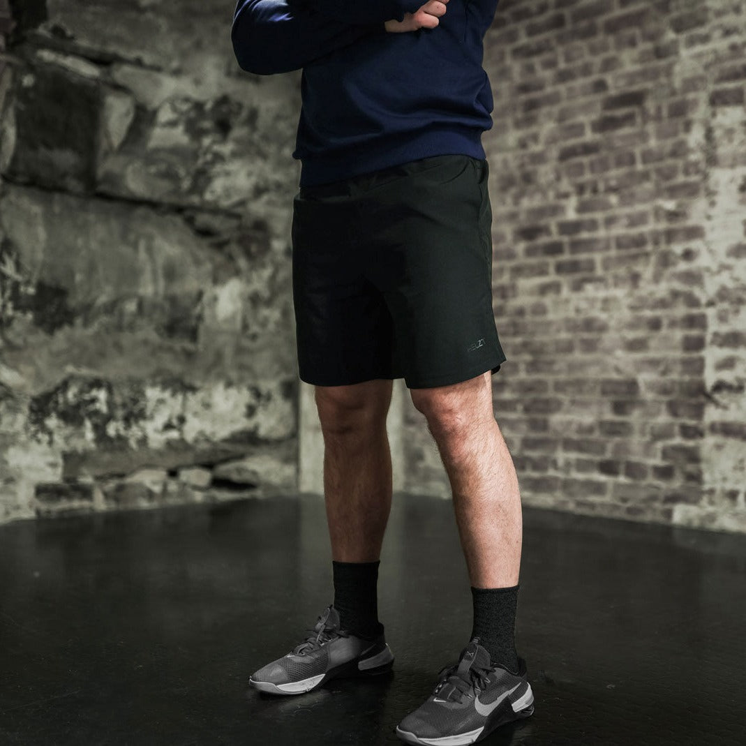 M. REGULAR SHORTS BLACK